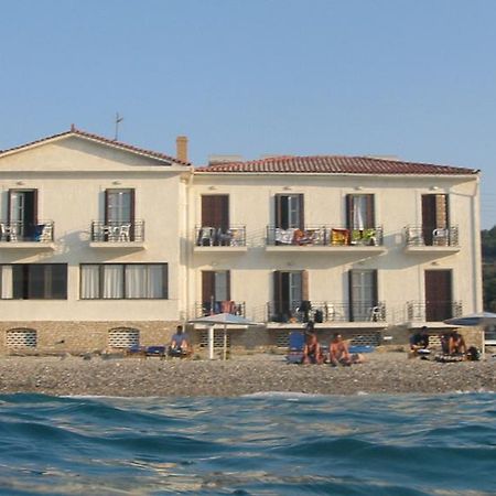 Olympia Beach Hotel Kokkari Buitenkant foto
