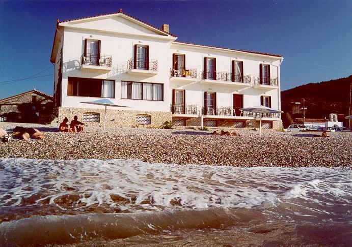 Olympia Beach Hotel Kokkari Buitenkant foto