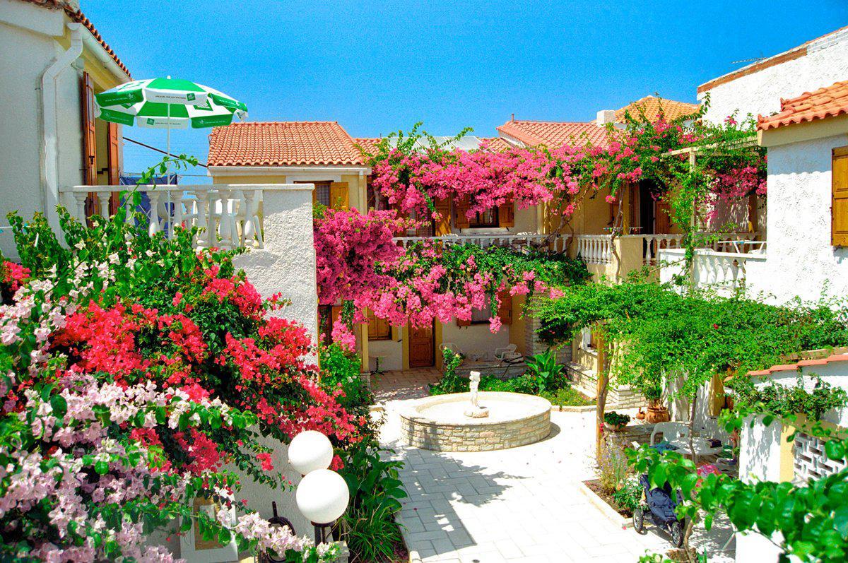 Olympia Beach Hotel Kokkari Buitenkant foto